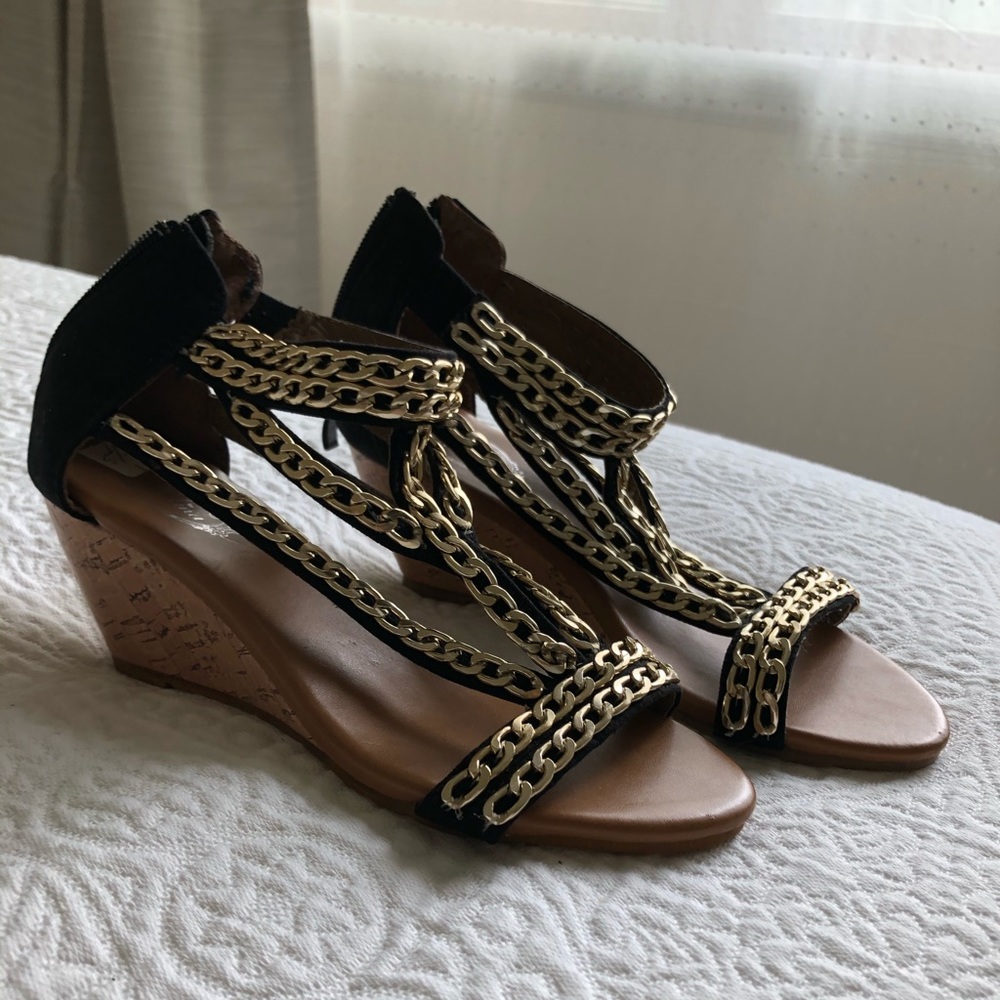 Gold Chain Wedges - Picture 3 of 3